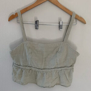 Girl and‎ the Sun Linen Crop Top in Moss